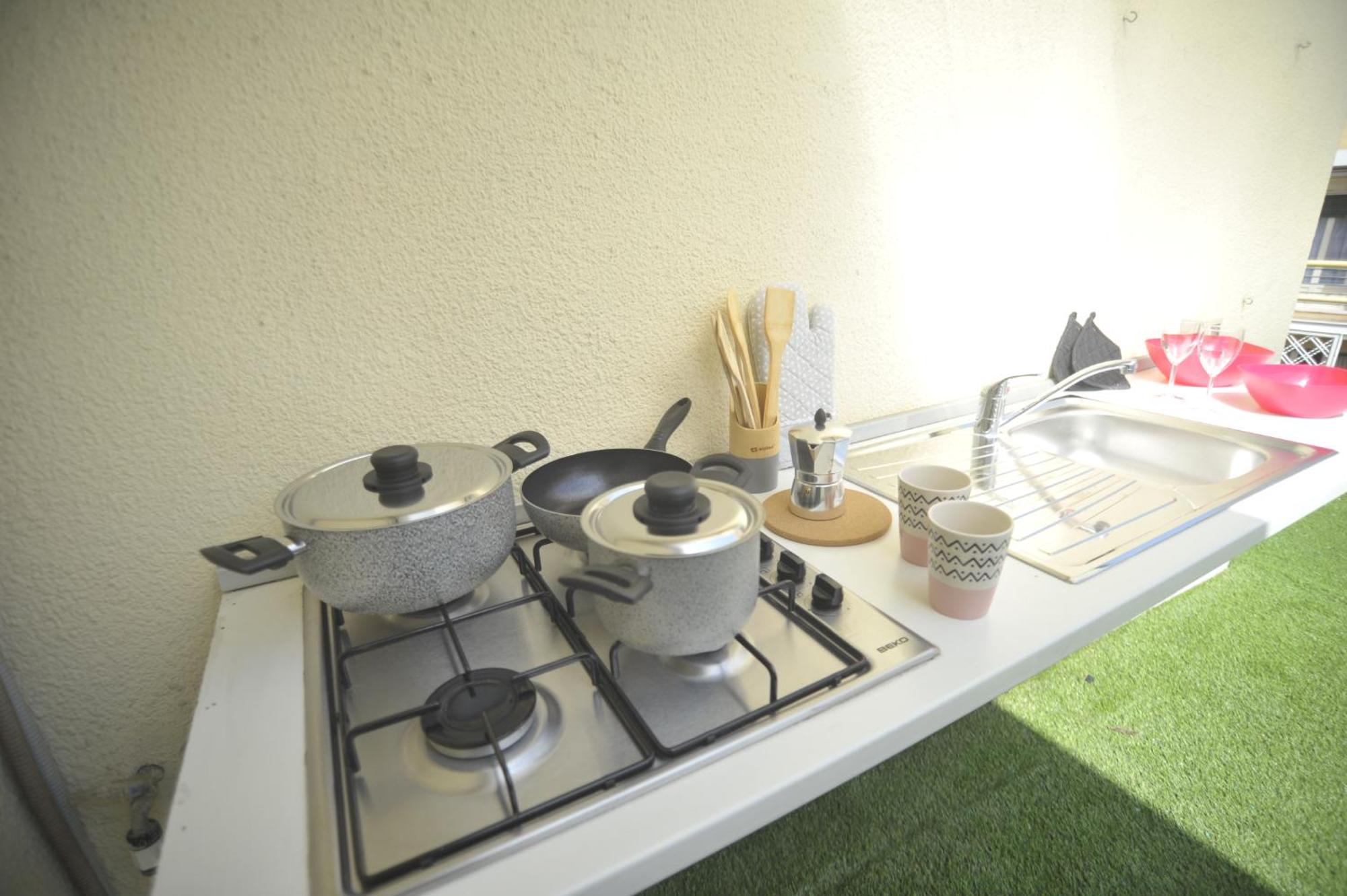 Casa Rosa Lucia Centrale Con Parcheggio サンレモ エクステリア 写真
